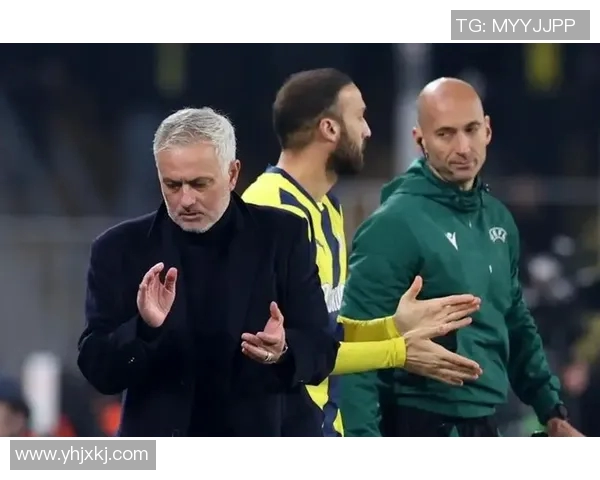 费内巴切与安德莱的激烈对决谁能在这场比赛中笑到最后