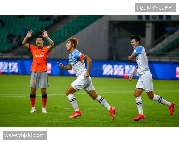 广州足球队逆袭之路的真实记录与背后故事揭秘