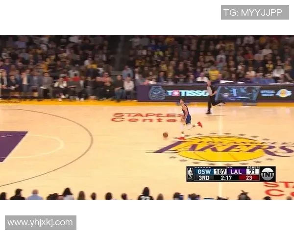 武汉篮球队快攻战术解析与深度剖析全面提升球队竞争力